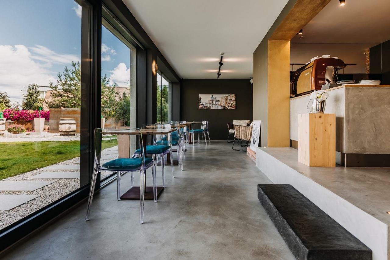 Villa Bricola - Boutique Apartments 카를로비바리 외부 사진