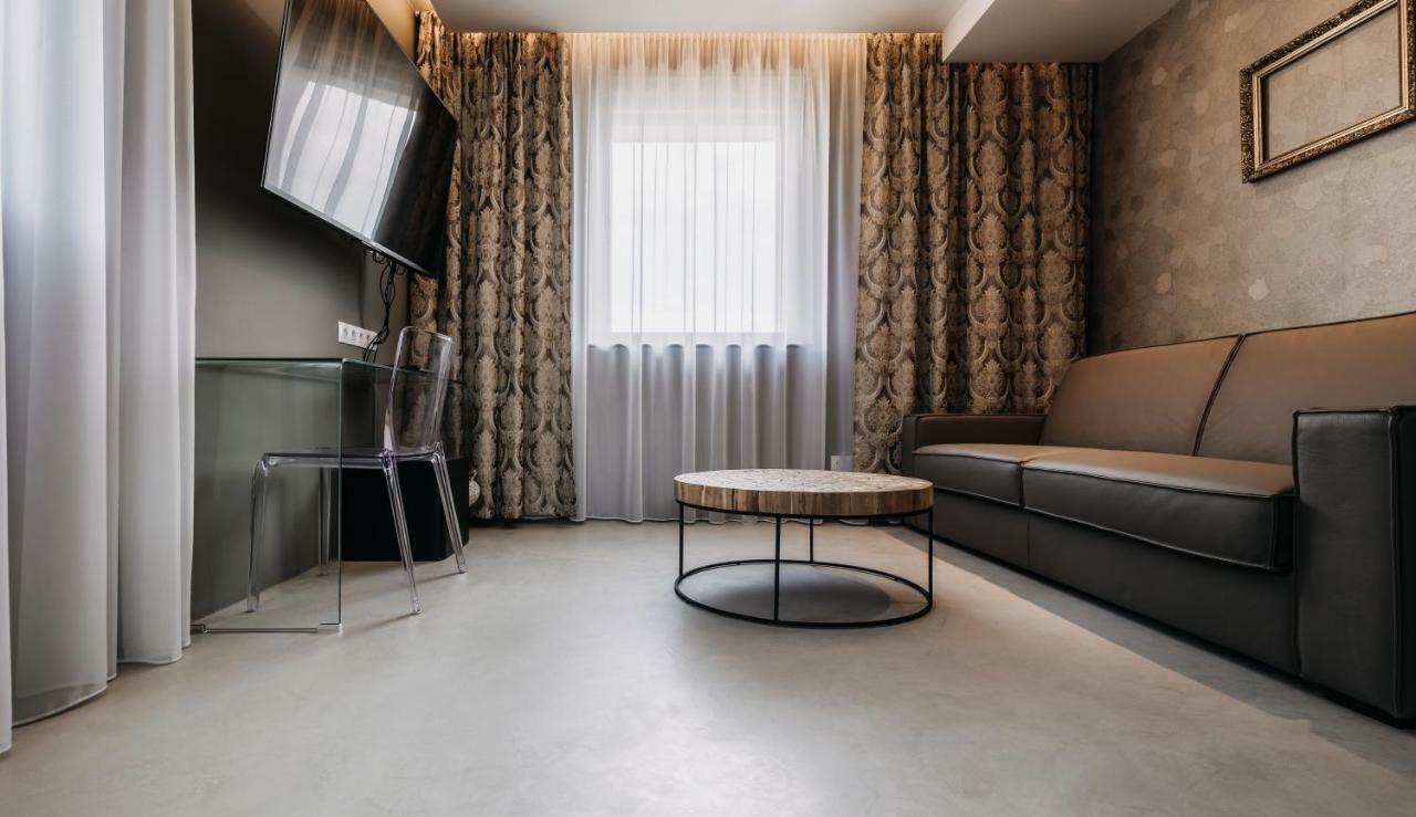 Villa Bricola - Boutique Apartments 카를로비바리 외부 사진